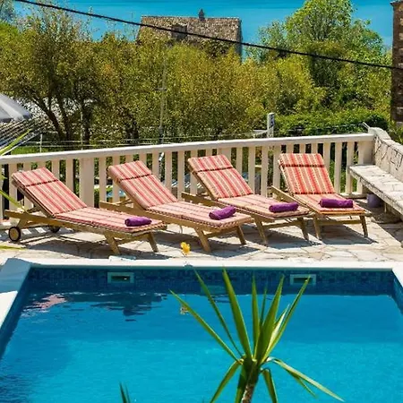 Peaceful Near Dubrovnik * Trsteno