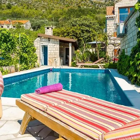 Peaceful Near Dubrovnik Villa *