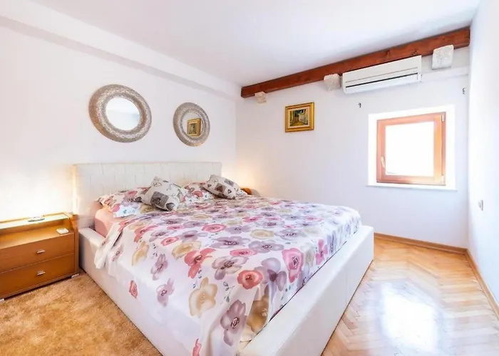 Peaceful Near Dubrovnik * טרסטנו