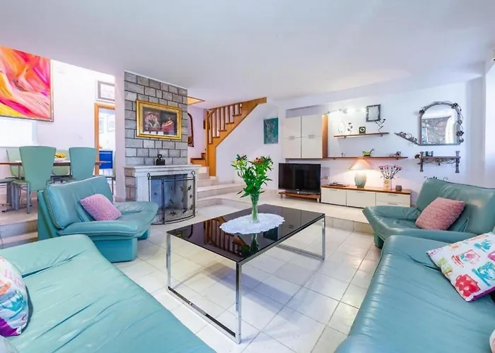 Peaceful Near Dubrovnik וילה